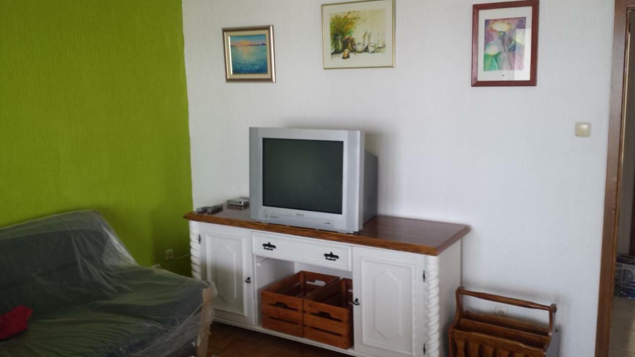 Apartmani Kristijan Jesenice  Exterior photo